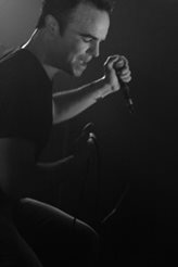 Samuel_Herring_of_Future_Islands