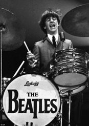 Grandes bateristas prestam reverência à Ringo Starr
