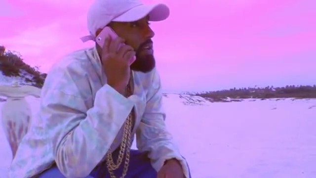 É Sim, De Verdade (Videoclipe) ATTOOXXA lança o 1º single do disco LUVBOX (2018)