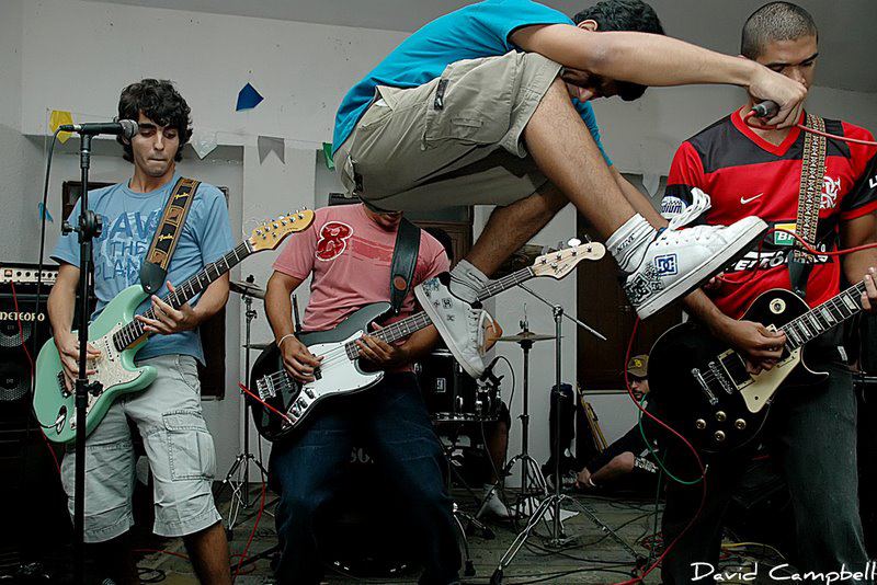 Ocarina estreia no streaming com Estado de Sítio