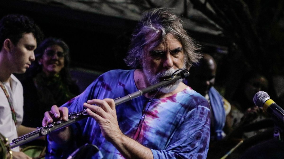 Paulo Flores, Sextando com a Cambada Jazz Combo