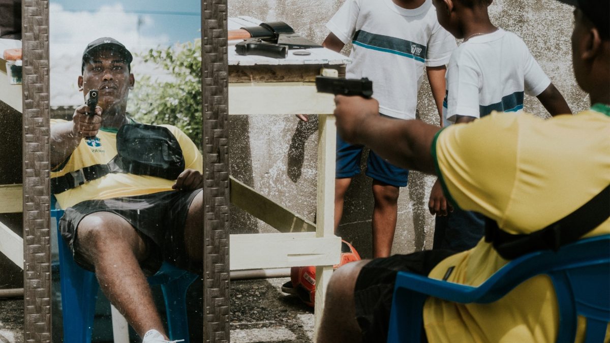 LEALL Esculpido a Machado (2021) na descêndencia hip-hop