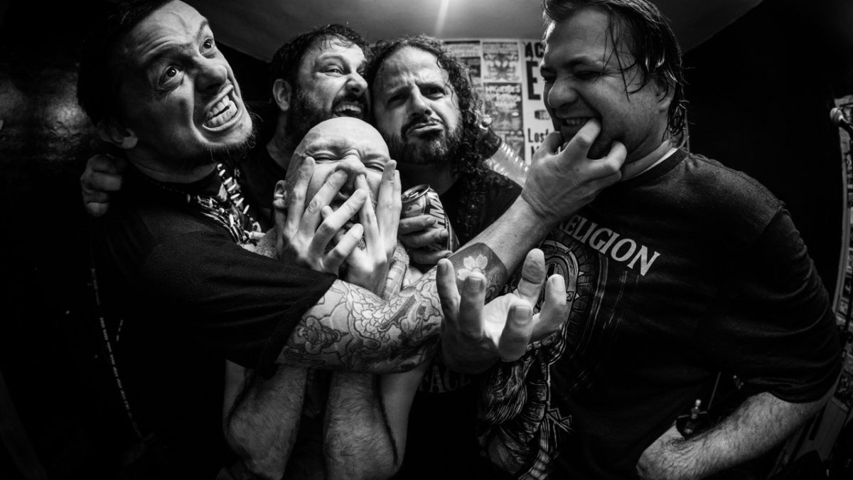 Beer ‘n’ Destroy (2021), o álbum póstumo dos Muzzarelas (SP)