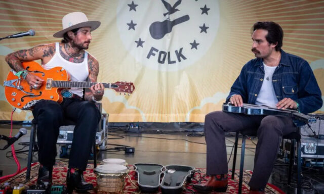 Hermanos Gutiérrez e suas guitarras oníricas!