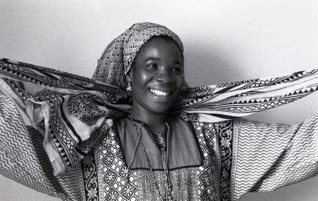 Rita Marley, “No Woman No Cry: Minha Vida Com Bob  Marley”