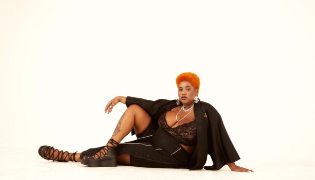 Áurea Semiseria e a sua trajetória de luta, ritmo e poesia preta ao longo de 10 anos